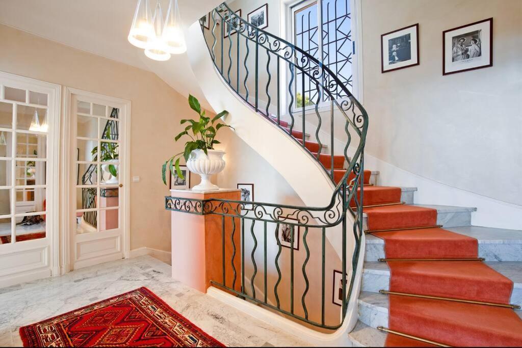 Le Castel Rose Super Cannes, Face Aux Iles De Lerins 발로리스 외부 사진