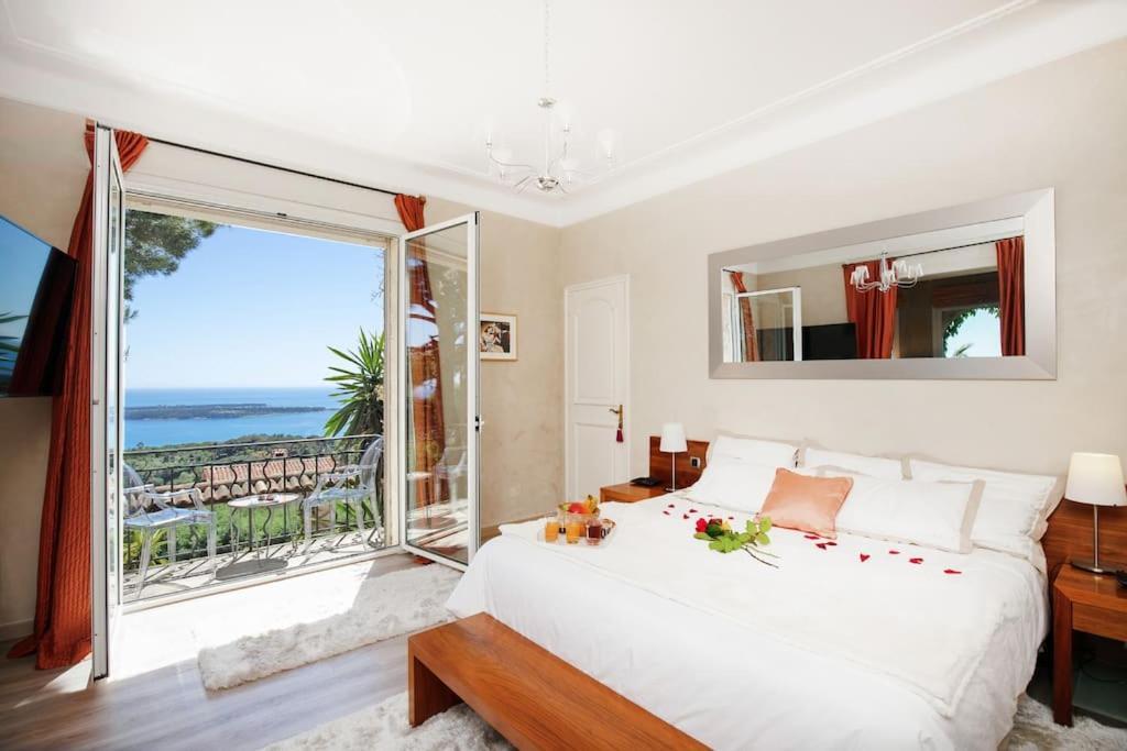 Le Castel Rose Super Cannes, Face Aux Iles De Lerins 발로리스 외부 사진